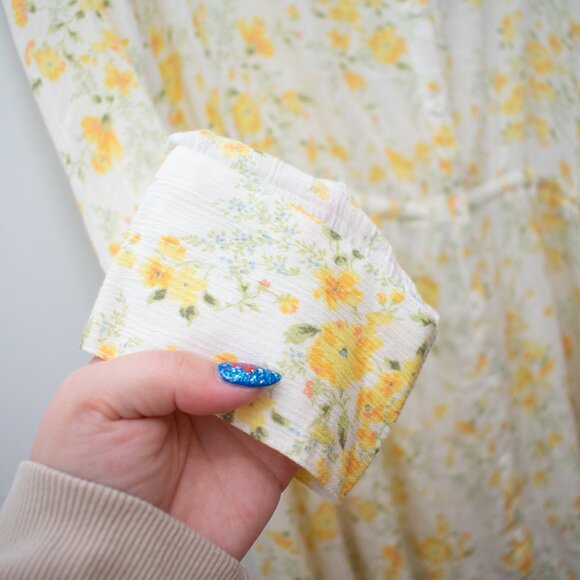 O'Neill Cover Up Medium Floral Shirt Dress NWT - Picture 2 of 6